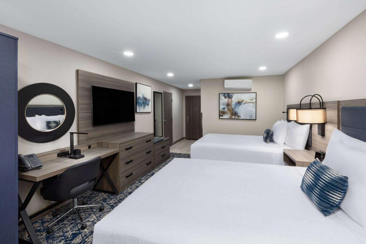 Hotel Wyndham Dfw Airport à Irving Extérieur photo